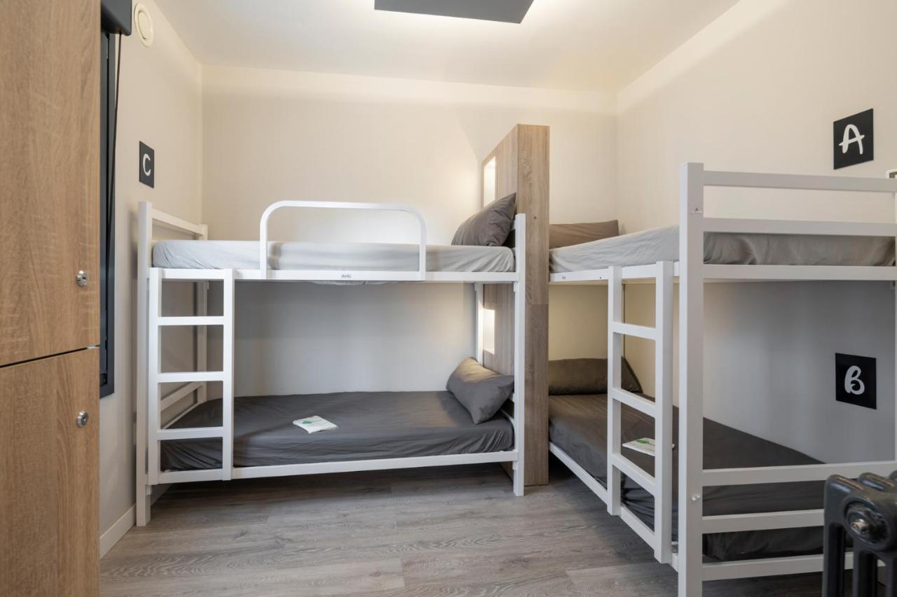 Albergue Alda Pilgrim Ponferrada Esterno foto